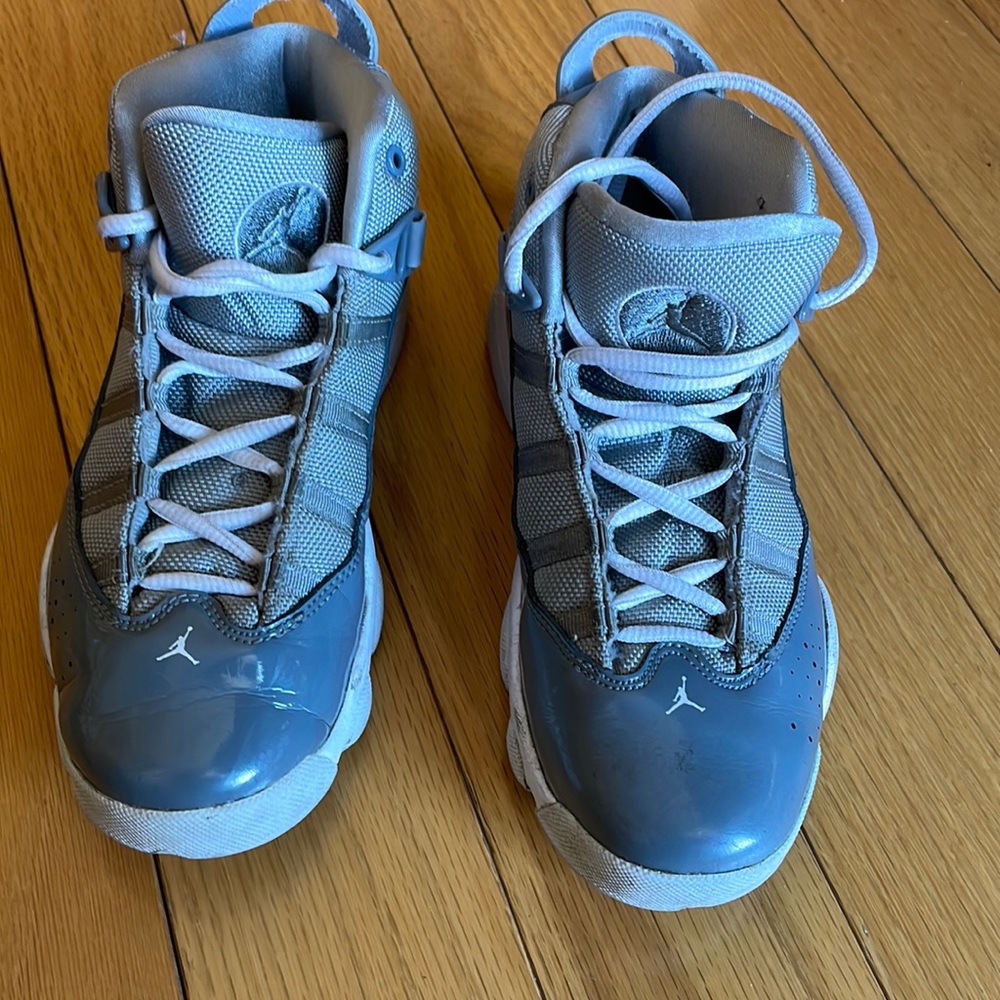 Authorities gray Jordan’s gently used 🤍